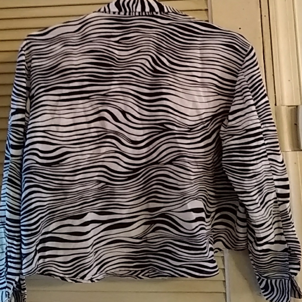 SILK Button Down Zebra Design Blouse - Picture 3 of 6